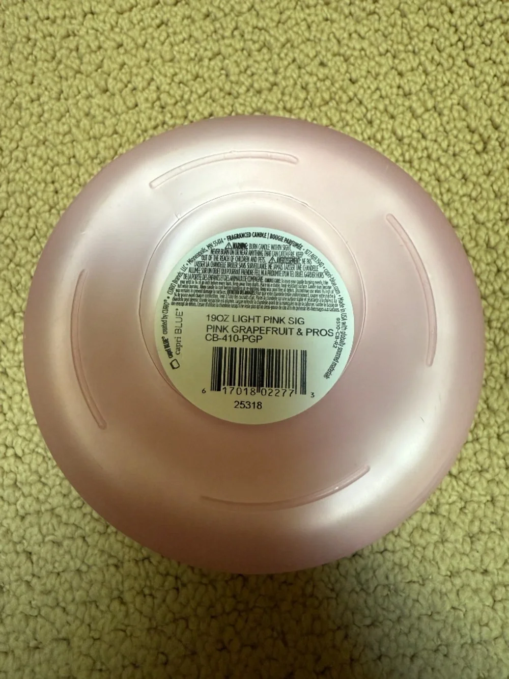 Capri Blue Signature Candle - Pink Grapefruit & Prosecco - 19oz Gold Heart Lid